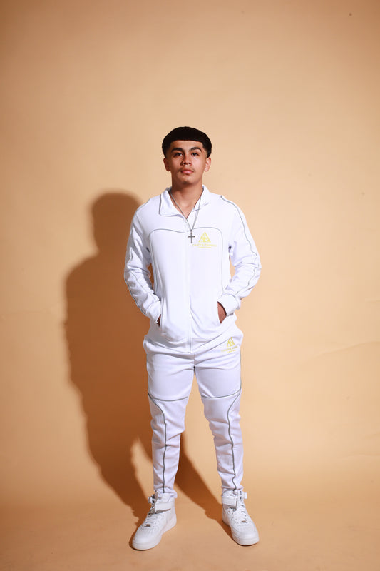 Chaotic Reflective Set